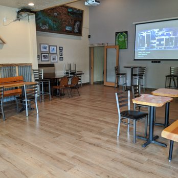 Mule & Elk Brewing - Indoors. - Breweries Near Me - Cle Elum, Washington