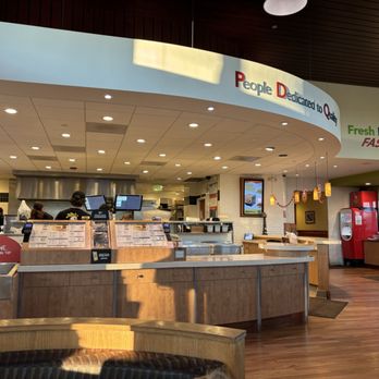 PDQ Chicken - Front ordering area - Fast Food Near Me - Bradenton, Florida PDQ Chicken - Front ordering area - Fast Food Near Me - Bradenton, Florida