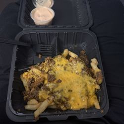 Astro Burgers - Large chili cheese fries