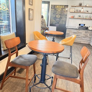 Corner Cafe - Indoor seating - Coffee & Tea Near Me - Palmyra, Pennsylvania
