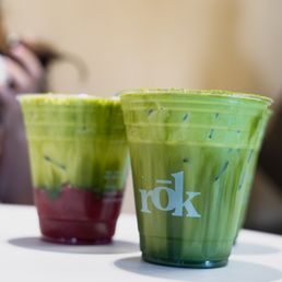 Strawberry Matcha Latte Ig