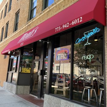 Monti's - First time at the new place for Monti's!! - Cheesesteaks Near Me - Chicago, Illinois