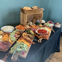 The Olde 1884 Church at Lincoln Ridge Farms - hors d'oeuvres