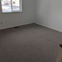 Bedroom. Carpet looks brand new! Bedroom. Carpet looks brand new!