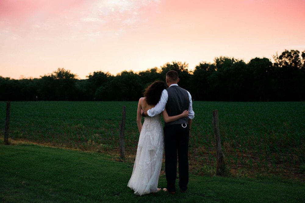 Burnt Timbers Winery Logo