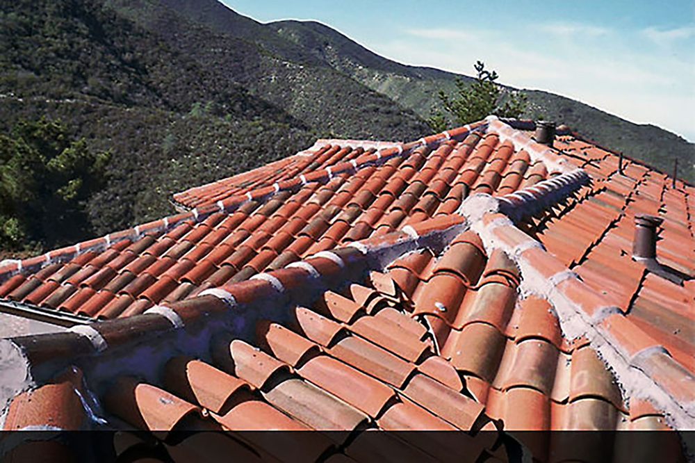 Slide of Stevenson's Roofing