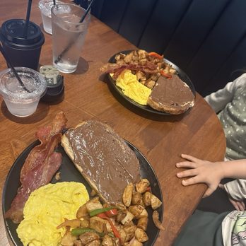 Toast  Downey - Kids Nutella toast breakfast 10/10 - Breakfast & Brunch Near Me - Downey, California