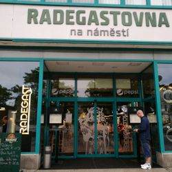 Radegastovna na náměstí - Outside