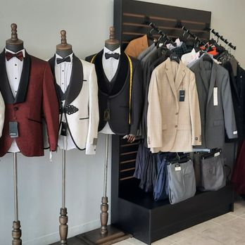 CH Tailor - Sewing & Alterations Near Me - Shenandoah, Texas CH Tailor - Sewing & Alterations Near Me - Shenandoah, Texas