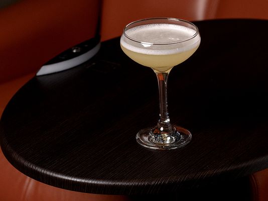 IPIC Theaters by null