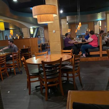 Tony Roma's - people sitting at tables in a restaurant - Barbeque Near Me - Dubuque, Iowa Tony Roma's - people sitting at tables in a restaurant - Barbeque Near Me - Dubuque, Iowa