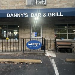 Danny's Bar & Grill
