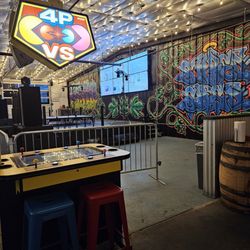 Lauter Haus Brewing - Screen and stage area