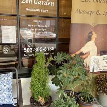 Zen Garden - Entrance - Massage Therapy Near Me - Lake Oswego, Oregon Zen Garden - Entrance - Massage Therapy Near Me - Lake Oswego, Oregon
