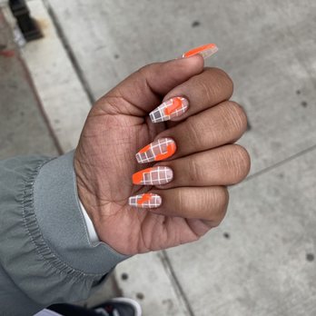 Akiko Nails - Nails by J - Nail Salons Near Me - New York, New York