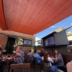 O'Briens Irish Pub & Restaurant - Outdoor
