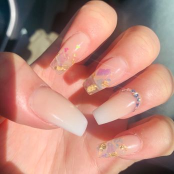 Glossi Nail Bar - Full Set with foil & Crystal design with coffin shape. - Nail Salons Near Me - Colma, California