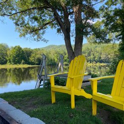 Riverside Inn - View from back lawn.