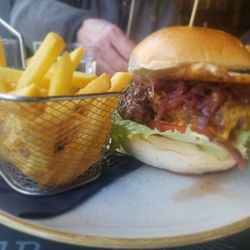 Mahone's - The Mahone burger