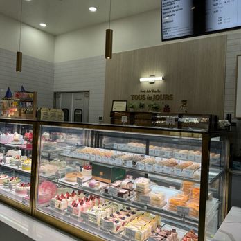 Tous Les Jours - Front case - Coffee & Tea Near Me - Maple Grove, Minnesota Tous Les Jours - Front case - Coffee & Tea Near Me - Maple Grove, Minnesota