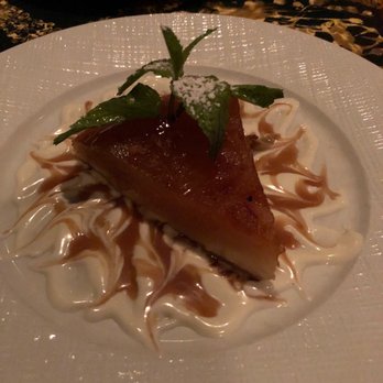 L'Opossum - Apple pie dessert - New American Near Me - Richmond, Virginia L'Opossum - Apple pie dessert - New American Near Me - Richmond, Virginia