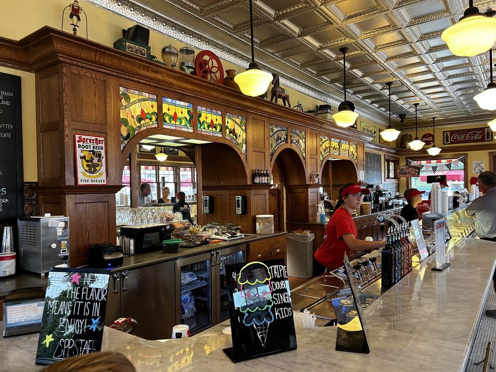 SOUTH PIER PARLOR Updated July 2024 63 Photos & 57 Reviews 434 S