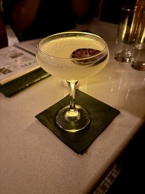 Orient Express Cocktail Bar by null