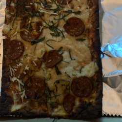 World Party Pizza - Pigless Pepperoni Pizza