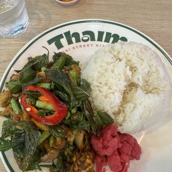 Thaim - Basil bowl with mushrooms and veggies - Thai Near Me - Pasadena, California Thaim - Basil bowl with mushrooms and veggies - Thai Near Me - Pasadena, California