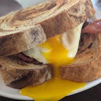 Washington Square Cafe - Egg over medium! - New American Near Me - Burlington, Kentucky