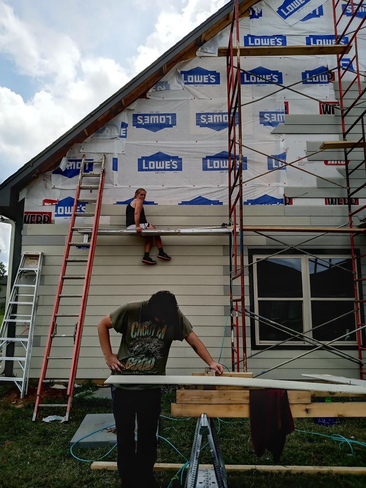 Slide of Watley Remodeling