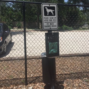 Pawmosa Dog Park - Dog Parks Near Me - Casselberry, Florida