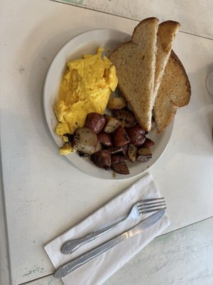 The Pantry On Main by null