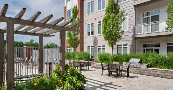 ARCADIA AT RIVERS EDGE - Updated January 2025 - 17 Photos - 100 Rivers