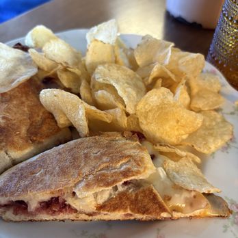 Bear & Dragon - Fancy pants grilled cheese - soooooo good - Coffee & Tea Near Me - Prescott, Arizona