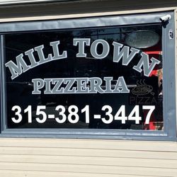Mill Town Pizzeria - Front Sign