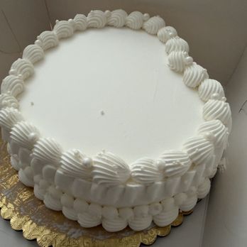 Sunny Bakery - My fault, I accidentally tilted the cake during transport so it slid just a bit - Bakeries Near Me - San Gabriel, California Sunny Bakery - My fault, I accidentally tilted the cake during transport so it slid just a bit - Bakeries Near Me - San Gabriel, California