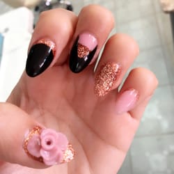 VIP Nails