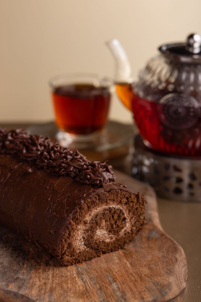 Noosh Persian Cuisine Logo