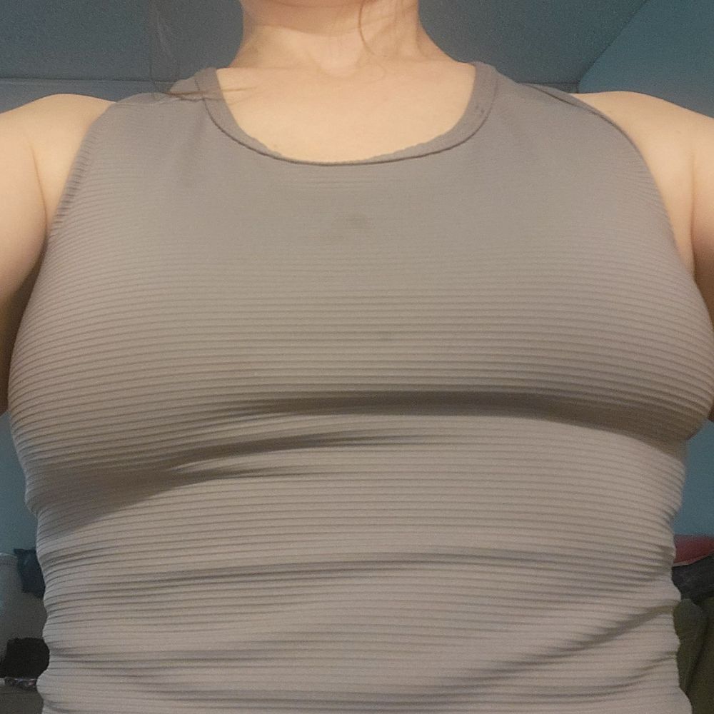 Solomon Cosmetic Center - The left breast that Dr Solomon squeezed is less volume than the right - Cosmetic Surgeons Near Me - Clearwater, Florida Solomon Cosmetic Center - The left breast that Dr Solomon squeezed is less volume than the right - Cosmetic Surgeons Near Me - Clearwater, Florida