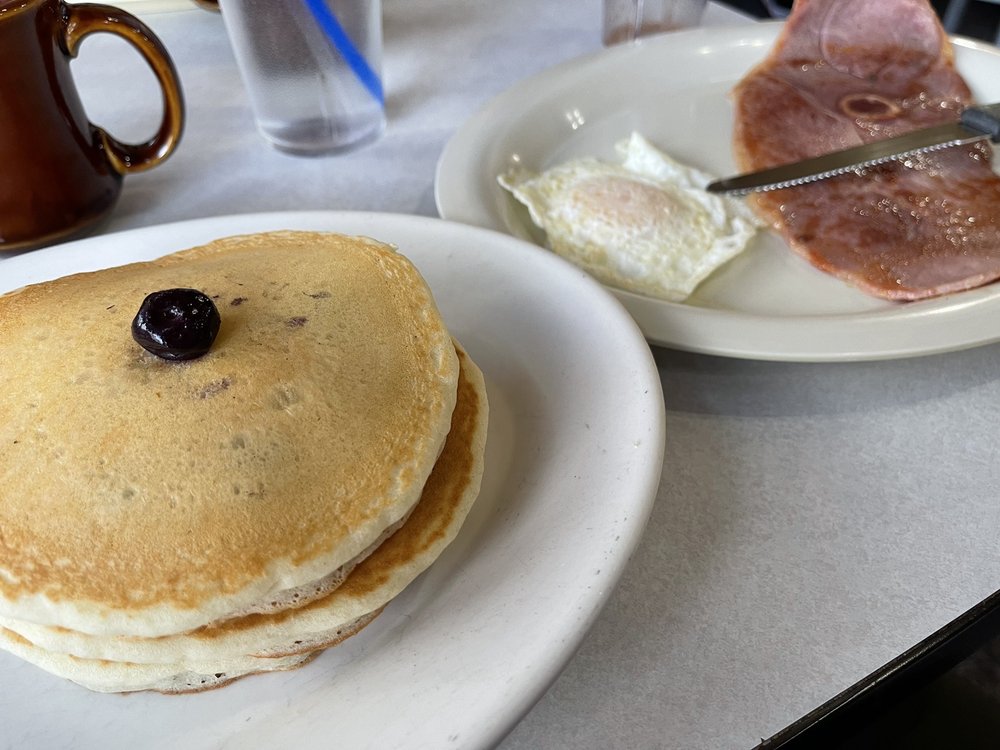 FRONTIER PANCAKE HOUSE Updated October 2024 43 Reviews 352 Paint Town Rd, Cherokee, North