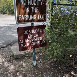 Hippie Hollow Park