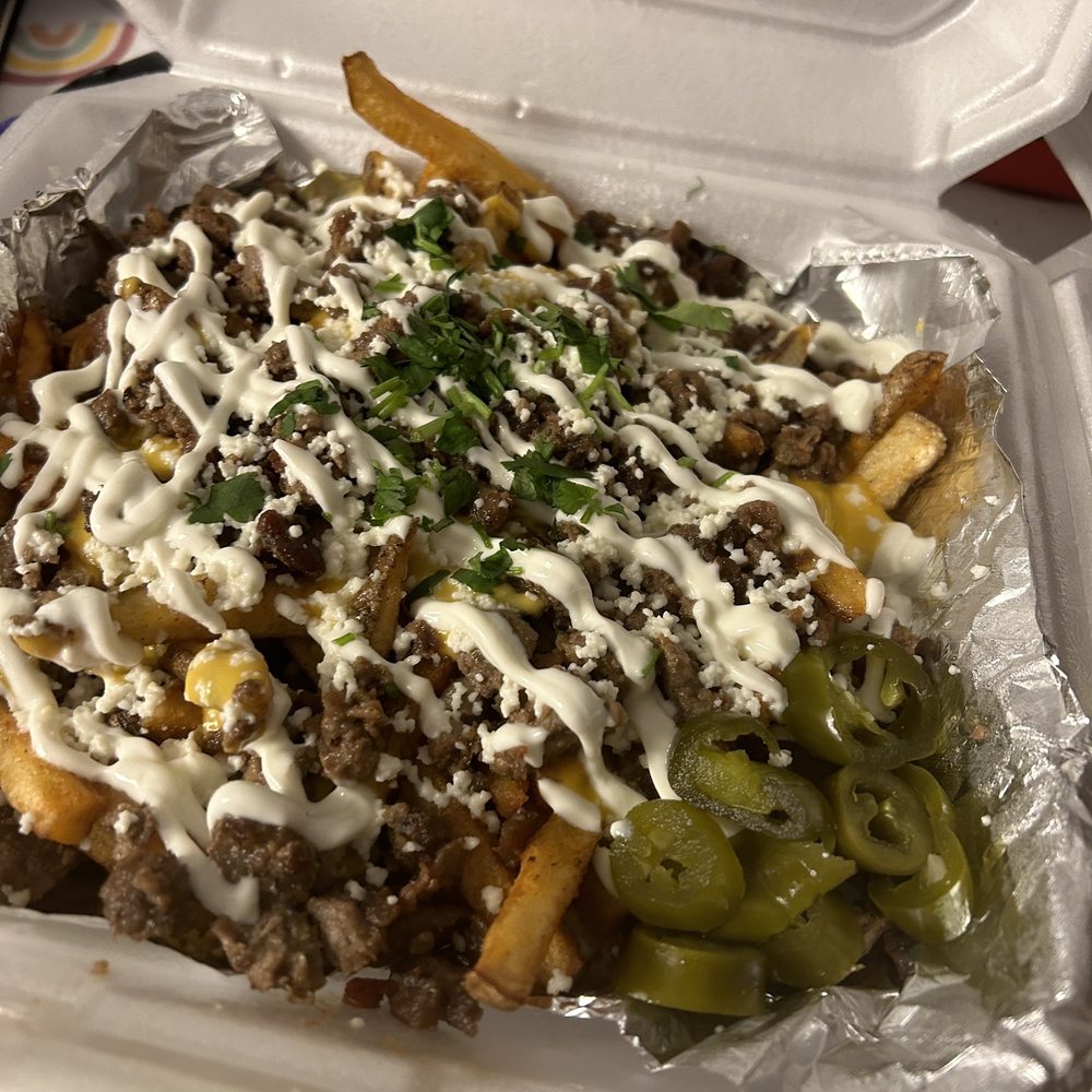 Asada fries! Asada fries!