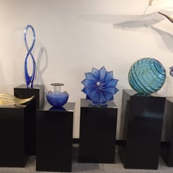 Piece art gallery - Beautiful and unique variety of glass sculptures
