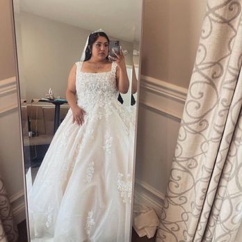Bonita Beauty Lounge - The bride - Makeup Artists Near Me - Merrick , New York