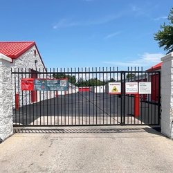 Public Storage