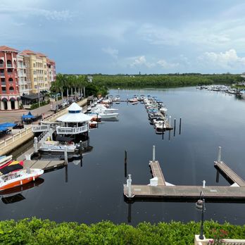 Bayfront Inn 5th Ave - Beautiful bay view from our luxury king room. - Hotels Near Me - Naples, Florida Bayfront Inn 5th Ave - Beautiful bay view from our luxury king room. - Hotels Near Me - Naples, Florida