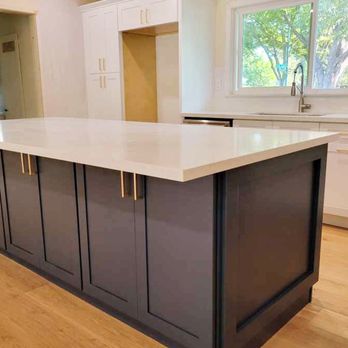 168 Cabinet Outlet - CABINET: Shaker Style in White & Navy Blue Finish
HANDLES: Brushed Gold Finish - Cabinetry Near Me - Modesto, California 168 Cabinet Outlet - CABINET: Shaker Style in White & Navy Blue Finish
HANDLES: Brushed Gold Finish - Cabinetry Near Me - Modesto, California