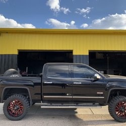 Texas Tires - Denton - Wheel/Tire and Lift Packages