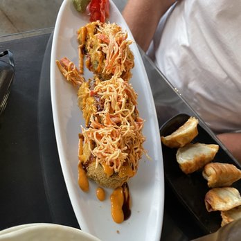 SAMU Bar Sushi Hibachi